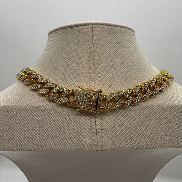 Pave Rhinestones Chunky Cable Chain Necklace 15.5” Gold Toned Snap Clasp - Picture 5 of 10